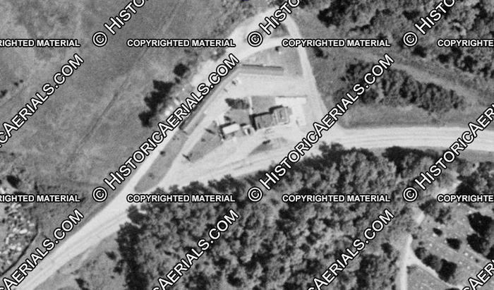 Chester Motel (Econolodge) - 1955 Aerial (newer photo)